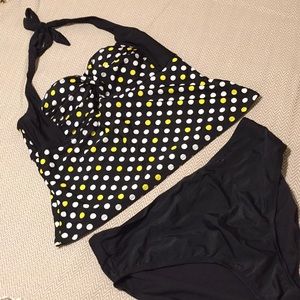 NWOT. Catalina polka dot tankini.